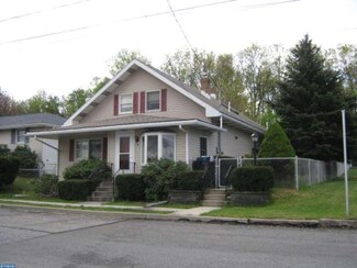 2 E Lehigh St, Coaldale, PA 18218