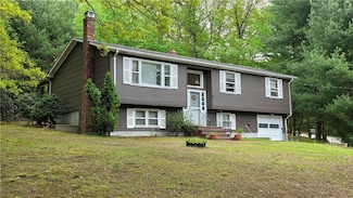 22 Winsor Ave, Johnston, RI 02919