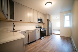 206 48th St Unit 2, Union City, NJ 07087