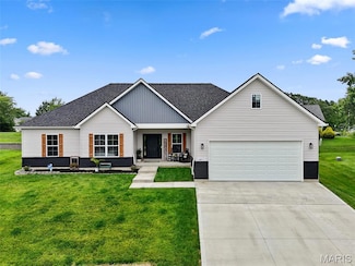 10577 Village Ln, Hickory Grove Township, MO 63348