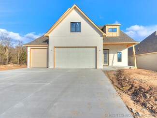 7111 S Tamarack Ave, Broken Arrow, OK 74011