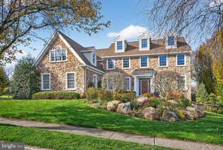 2056 Autumn Ridge Rd, MacUngie, PA 18062