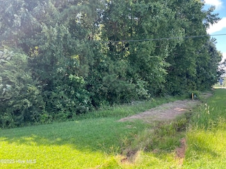 618 Soundside Rd, Edenton, NC 27932