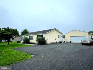 40 Holletts Corner Rd, Clayton, DE 19938