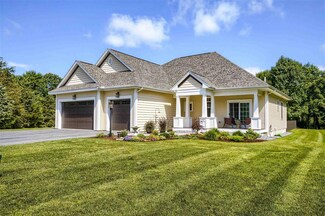 11 Lovering Rd, North Hampton, NH 03862