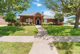 2502 Chapel Hill Dr, Rowlett, TX 75088