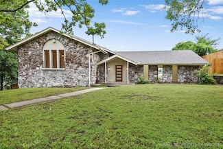 2936 E 75th St, Tulsa, OK 74136