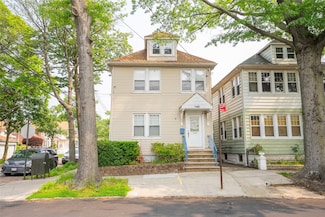 124-01 9th Ave, Flushing, NY 11356