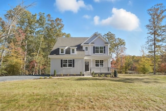 97 Liberty Ln, Keswick, VA 22947
