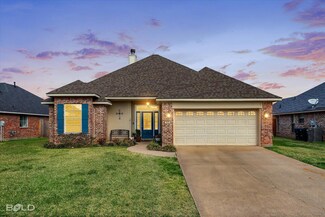 5825 Bluebonnett Dr, Bossier City, LA 71112