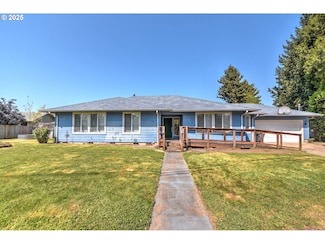 3847 Souza St, Eugene, OR 97402