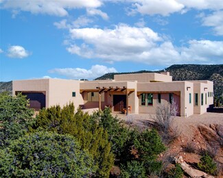 8B End of the Trail Rd, Santa Fe, NM 87508