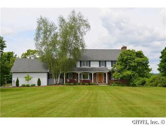 2077 Pompey Center Rd, Fabius, NY 13063