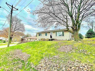 322 E Elm St, West Union, IA 52175
