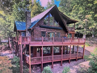 6341 W Laurel Ln, Young Harris, GA 30582
