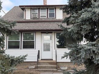 120 W 4th St, Pilger, NE 68768