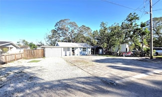 2137 4th St E, Bradenton, FL 34208