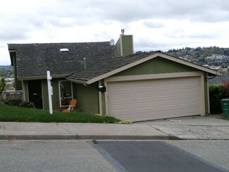 411 Cedar Ave S, Renton, WA 98057