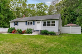227 North Rd, Hopkinton, RI 02833