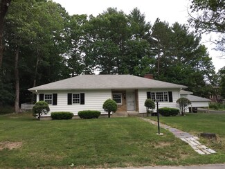 41 Nashua St, Ayer, MA 01432