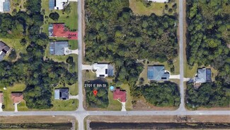 2701 E 8th St, Lehigh Acres, FL 33936