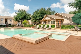 515 S Bender Ave Unit 2004, Humble, TX 77338