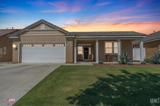 807 White Alder Dr, Bakersfield, CA 93314