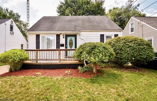 2434 42nd St NW, Canton, OH 44709