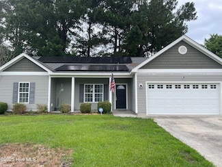 108 Ponderosa Dr, Jacksonville, NC 28540