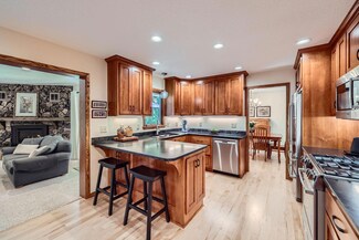 1917 29th Ave NW, New Brighton, MN 55112