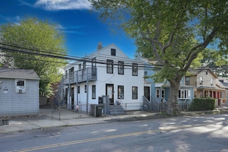 33 Granfield Ave, Bridgeport, CT 06610
