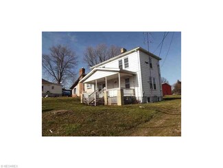 49400 E Main St, Harrisville, OH 43974