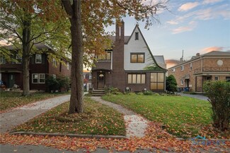 2118 Brookdale Rd, Toledo, OH 43606