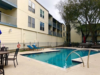 4001 Nasa Pkwy Unit 138, El Lago, TX 77586