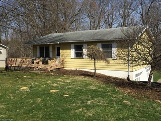 5745 Melody Ln, Nashport, OH 43830