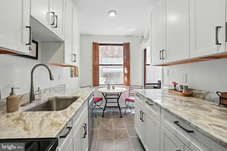 311 7th St NE Unit 5, Washington, DC 20002