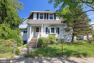 1715 S Kent St, Arlington, VA 22202