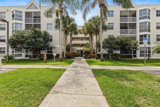 5936 Morningstar Cir Unit 301, Delray Beach, FL 33484