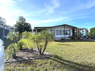 7511 Eastern Circle Dr, Brooksville, FL 34613