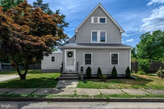 114 Barrett Ave, Magnolia, NJ 08049