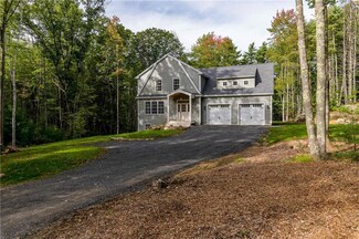 155 Logging Rd, Cape Neddick, ME 03902
