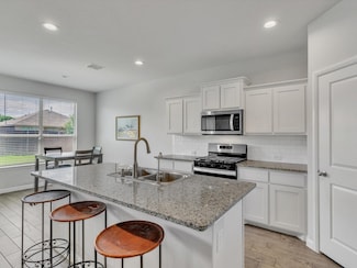 133 Hollytree Ln, Boyd, TX 76023