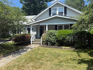 11 Durant Rd, Wellesley, MA 02482
