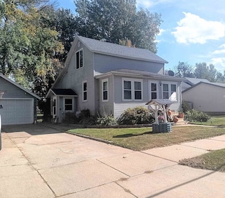 414 N Lafayette St, Shawano, WI 54166