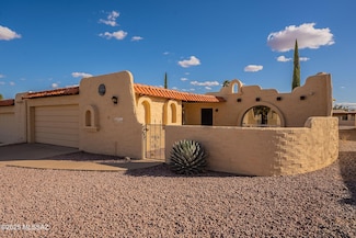 841 W Circulo Napa, Green Valley, AZ 85614