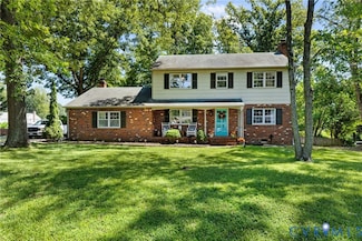 4825 Stornoway Dr, North Chesterfield, VA 23234