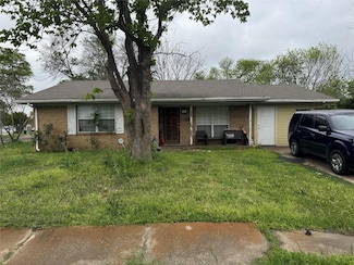 401 Richmond Dr, Wilmer, TX 75172