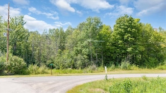 6359 Bennett St, Williamson, NY 14589