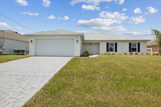 2104 NW 16th Place, Cape Coral, FL 33993