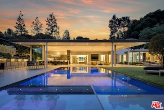 1975 Loma Vista Dr, Beverly Hills, CA 90210